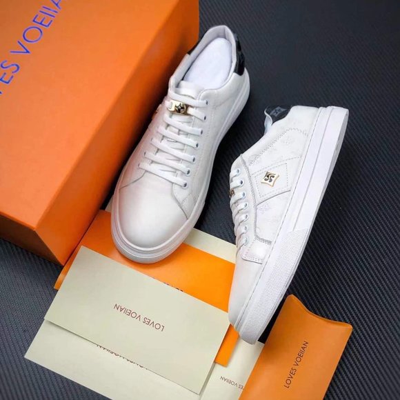 Louis Vuitton shoes for men - Picture 5 of 7